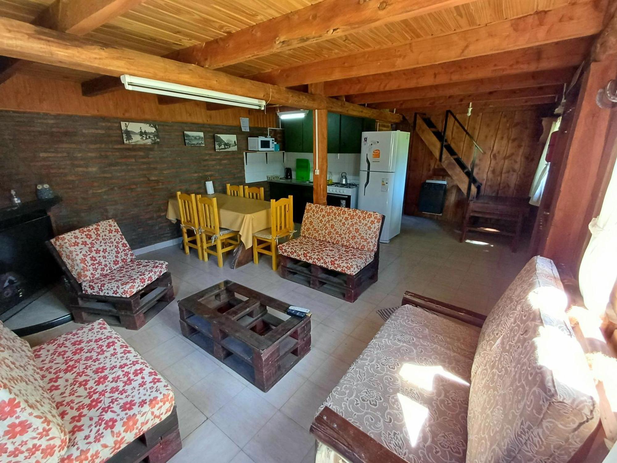 Posada El Maiten เตรเวลิน ภายนอก รูปภาพ
